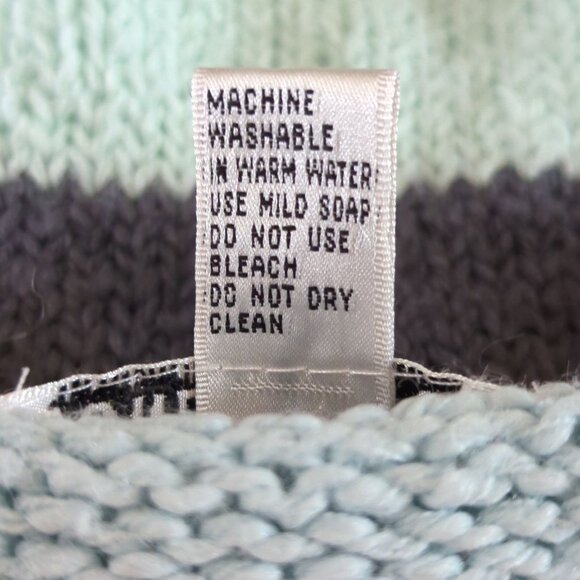 Vintage One Step Up Chevron Pattern Sweater Medium Acrylic Knit - Picture 5 of 13